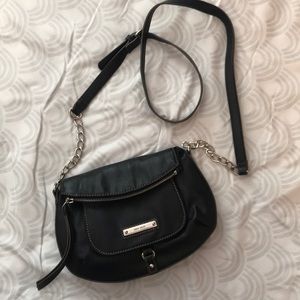 Black Nine West Crossbody Bag (never used)